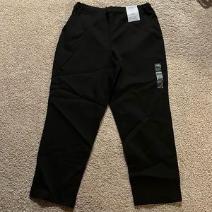 NWT black Croft & Barrow straight mid rise classic pull-on pant. 16P short.